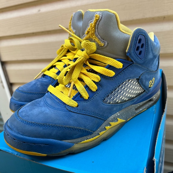 Jordan Retro Laney Varsity Royal size 5y GS (Big Kids)
